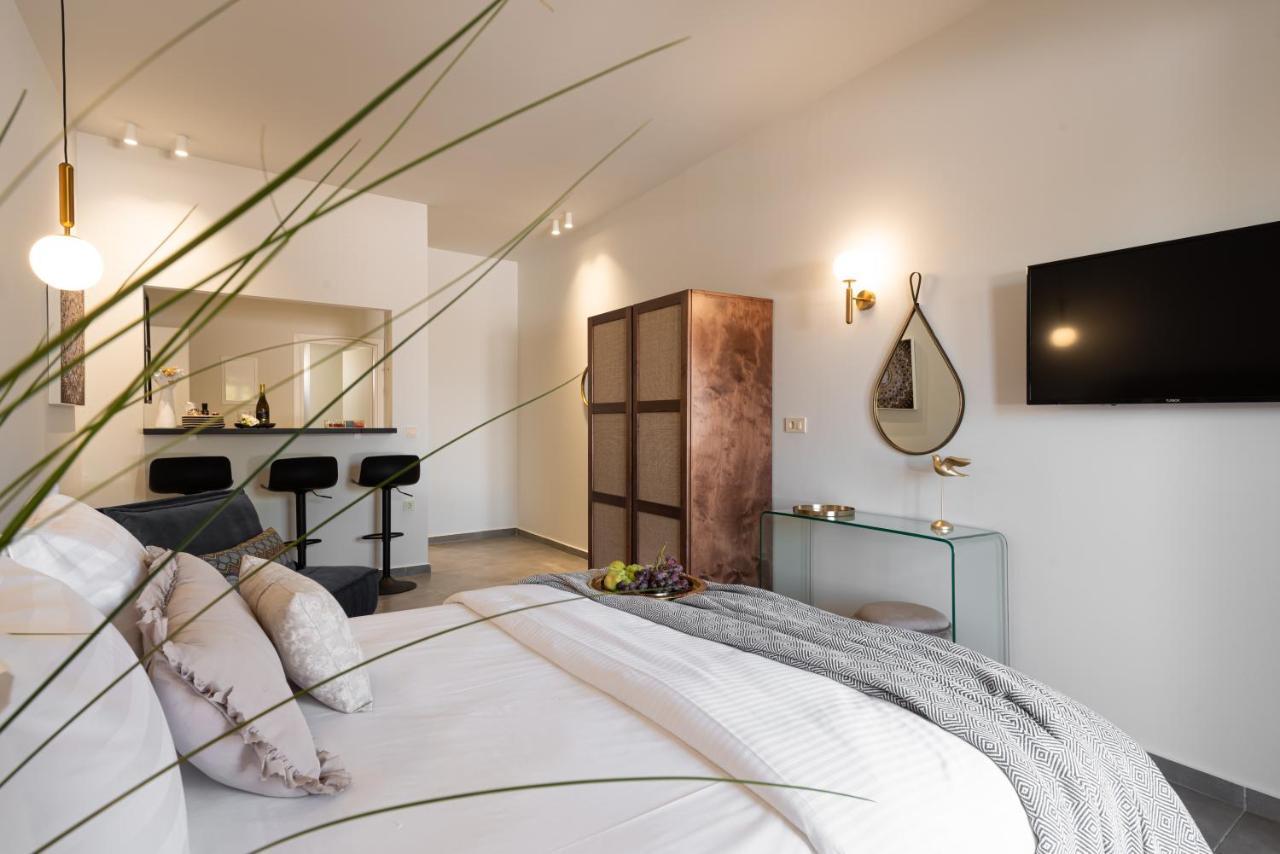 Meliora Suites Dhrapaniás 外观 照片