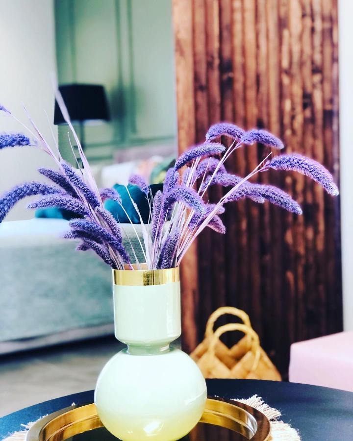 Meliora Suites Dhrapaniás 外观 照片