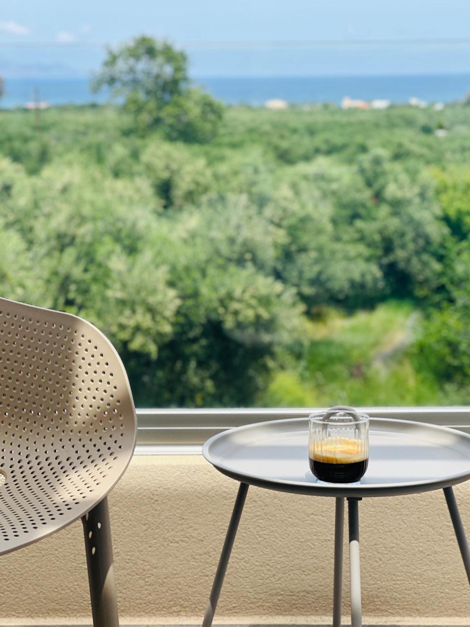 Meliora Suites Dhrapaniás 外观 照片